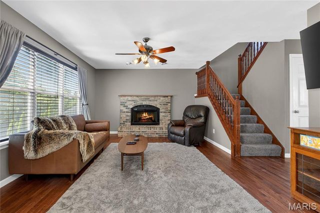5547 Bellemeade Trail Court, St Louis, MO 63129