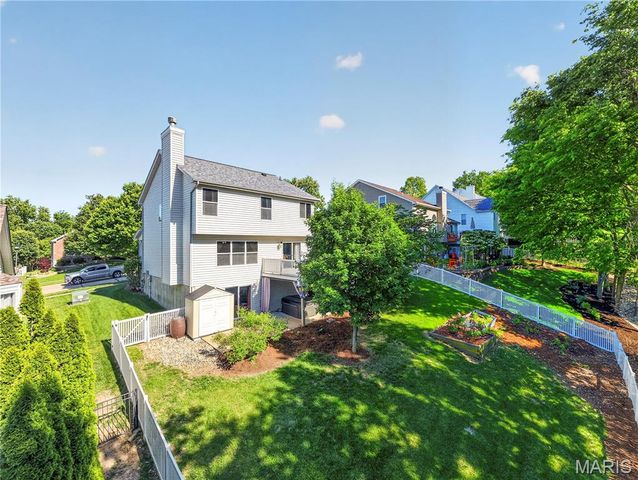 5547 Bellemeade Trail Court, St Louis, MO 63129