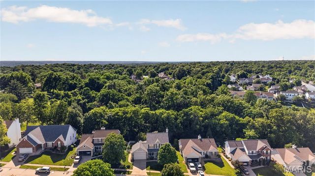 5547 Bellemeade Trail Court, St Louis, MO 63129