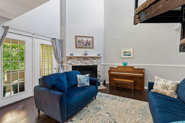137 TAVISTOCK, Cherry Hill, NJ 08034