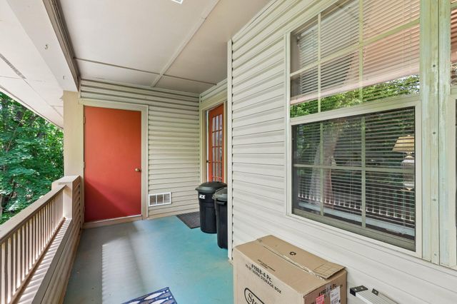 137 TAVISTOCK, Cherry Hill, NJ 08034