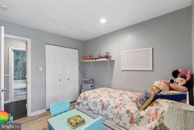 137 TAVISTOCK, Cherry Hill, NJ 08034