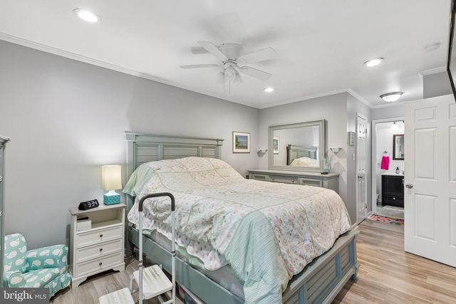 137 TAVISTOCK, Cherry Hill, NJ 08034