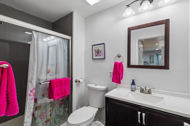 137 TAVISTOCK, Cherry Hill, NJ 08034