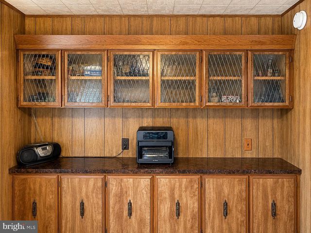 5510 GOLDEN DR, Morrisville, PA 19067