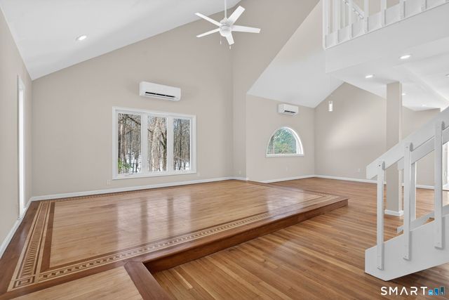 44 Chamberlain Hill Road, Middletown, CT 06457