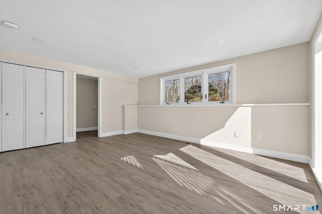 44 Chamberlain Hill Road, Middletown, CT 06457