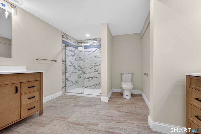 44 Chamberlain Hill Road, Middletown, CT 06457