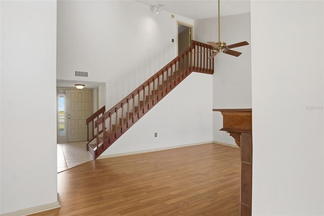 200 W SABAL PALM PLACE 200, Longwood, FL 32779