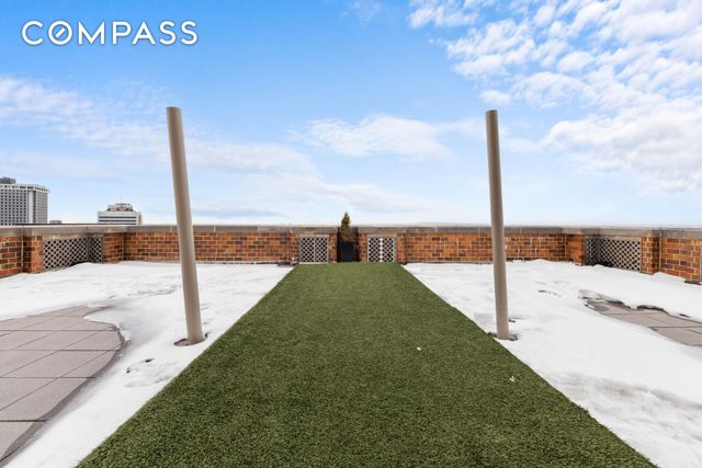 20 West St Apt 41D, New York City, NY 10004