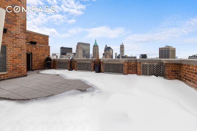 20 West St Apt 41D, New York City, NY 10004