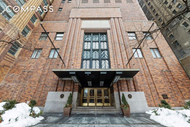 20 West St Apt 41D, New York City, NY 10004