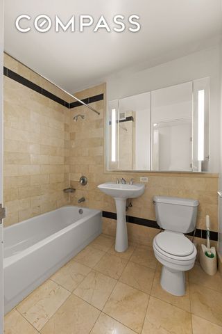 20 West St Apt 41D, New York City, NY 10004