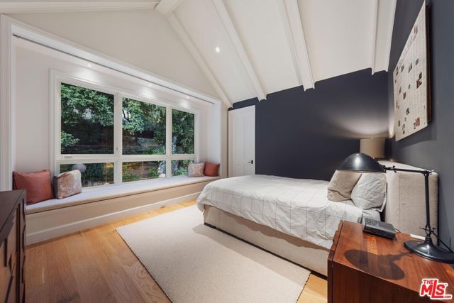 2600 Mandeville Canyon Road, Los Angeles, CA 90049