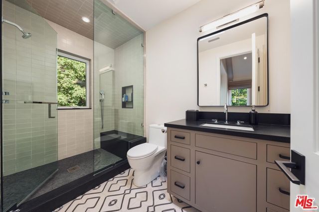 2600 Mandeville Canyon Road, Los Angeles, CA 90049