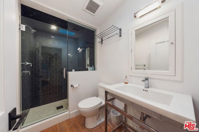 2600 Mandeville Canyon Road, Los Angeles, CA 90049