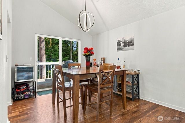 5364 Pineridge Drive NE, Bremerton, WA 98311