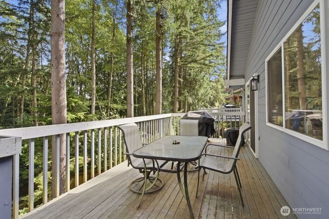 5364 Pineridge Drive NE, Bremerton, WA 98311