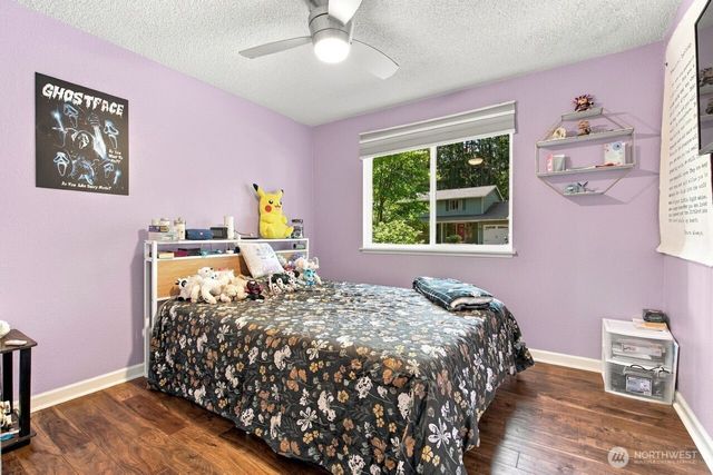 5364 Pineridge Drive NE, Bremerton, WA 98311