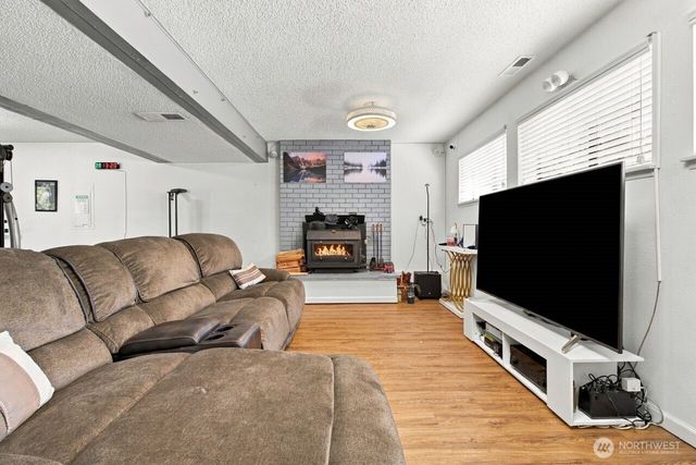 5364 Pineridge Drive NE, Bremerton, WA 98311