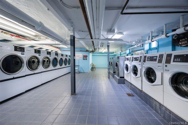 13835 Jewel Avenue 1A, Kew Garden Hills, NY 11367