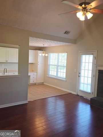 65 Mills Landing, Covington, GA 30016