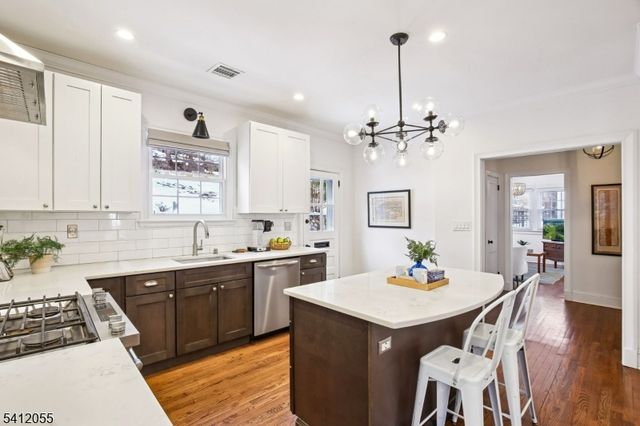 9 Harding Dr, South Orange Village Twp., NJ 07079