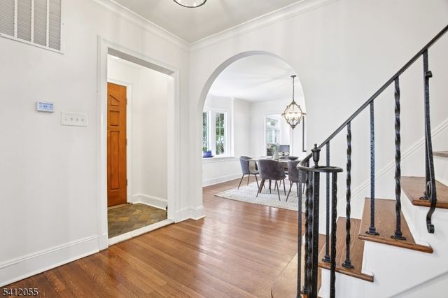 9 Harding Dr, South Orange Village Twp., NJ 07079