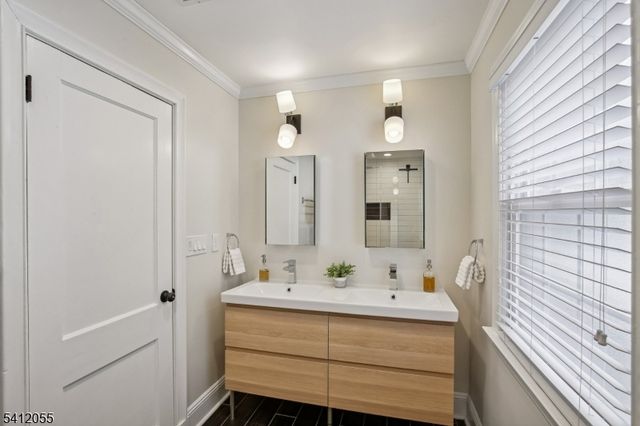 9 Harding Dr, South Orange Village Twp., NJ 07079