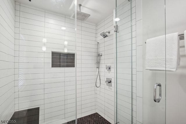 9 Harding Dr, South Orange Village Twp., NJ 07079