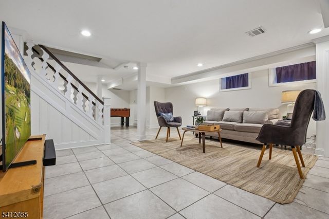 9 Harding Dr, South Orange Village Twp., NJ 07079