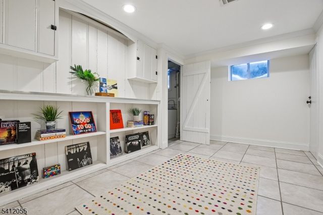 9 Harding Dr, South Orange Village Twp., NJ 07079