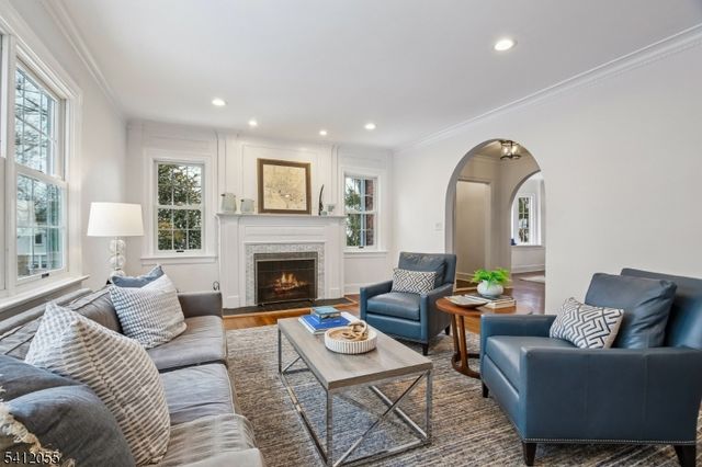 9 Harding Dr, South Orange Village Twp., NJ 07079