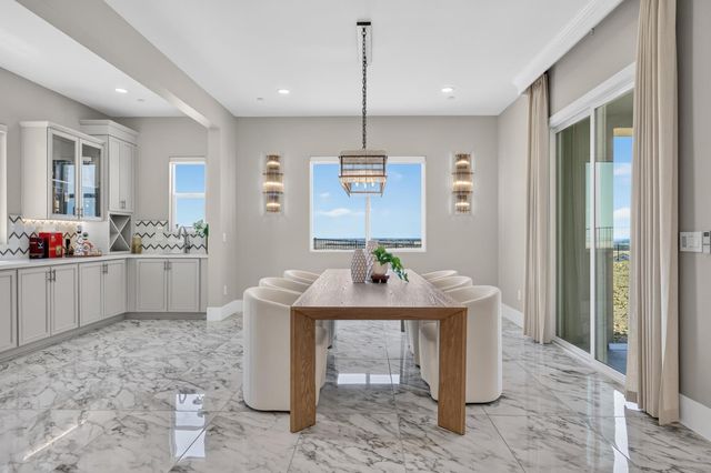 4621 Dehone Cir, Folsom, CA 95630