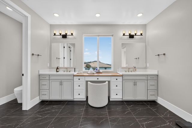 4621 Dehone Cir, Folsom, CA 95630