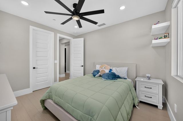 4621 Dehone Cir, Folsom, CA 95630