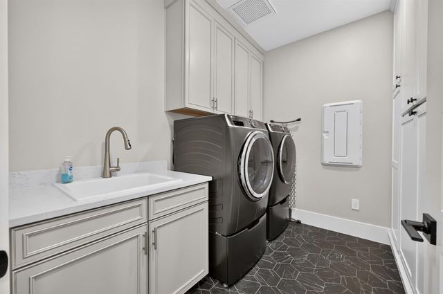 4621 Dehone Cir, Folsom, CA 95630