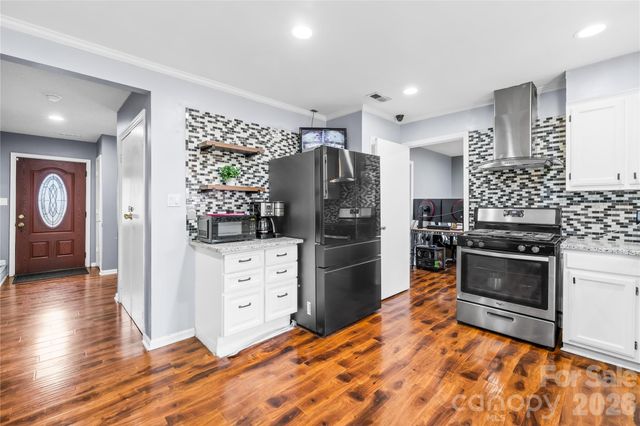 2503 Bushy Pine Court, Charlotte, NC 28273