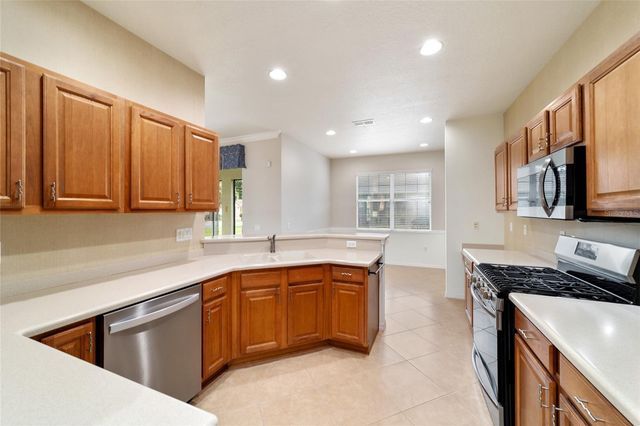 8907 SW 84TH CIRCLE, Ocala, FL 34481