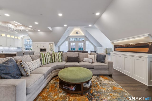 66 High Street 38, Guilford, CT 06437