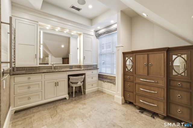 66 High Street 38, Guilford, CT 06437