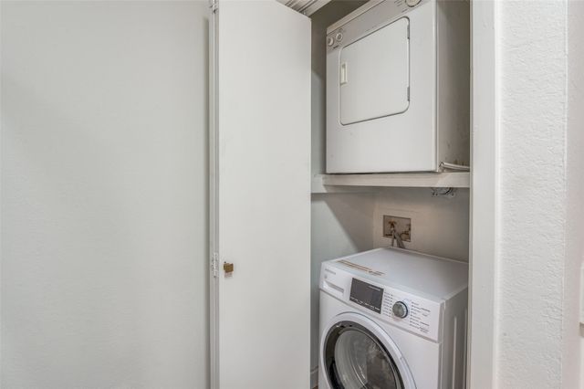 5550 Spring Valley Road D31, Dallas, TX 75254