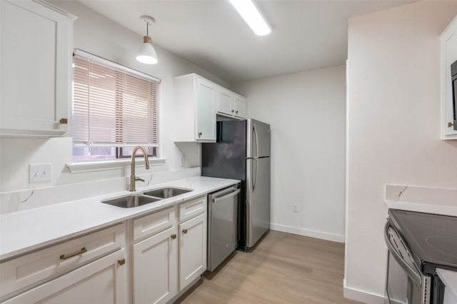 5550 Spring Valley Road D31, Dallas, TX 75254