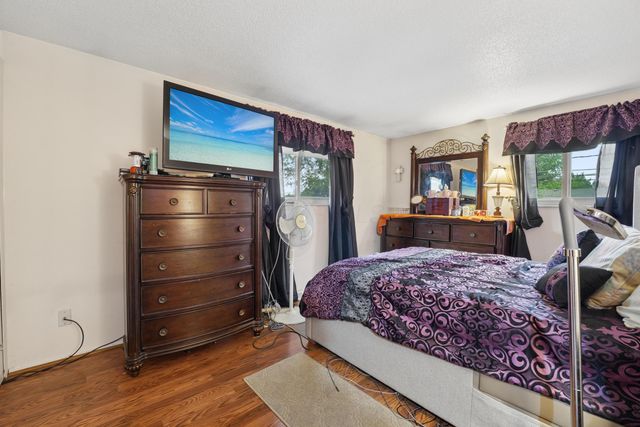 2081 Sharbot Drive, Columbus, OH 43229