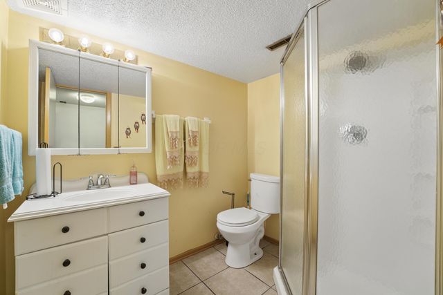 2081 Sharbot Drive, Columbus, OH 43229