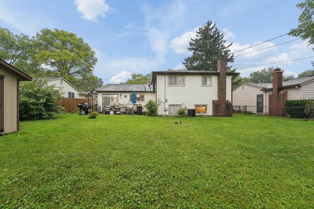 2081 Sharbot Drive, Columbus, OH 43229