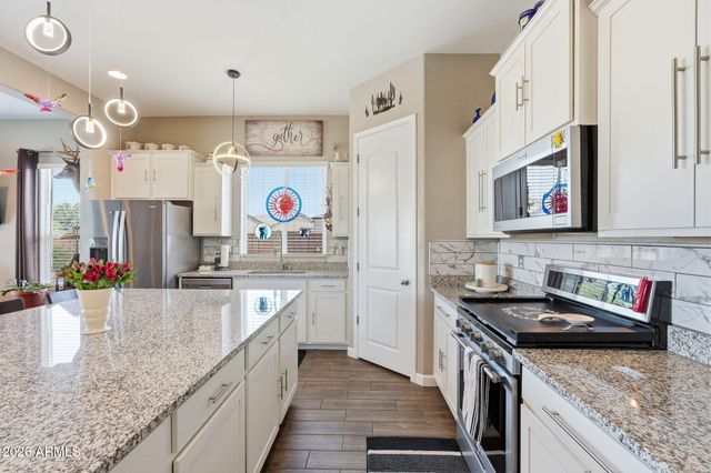 8570 W RUSHMORE Way, Florence, AZ 85132