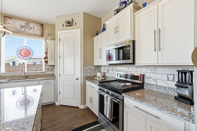 8570 W RUSHMORE Way, Florence, AZ 85132