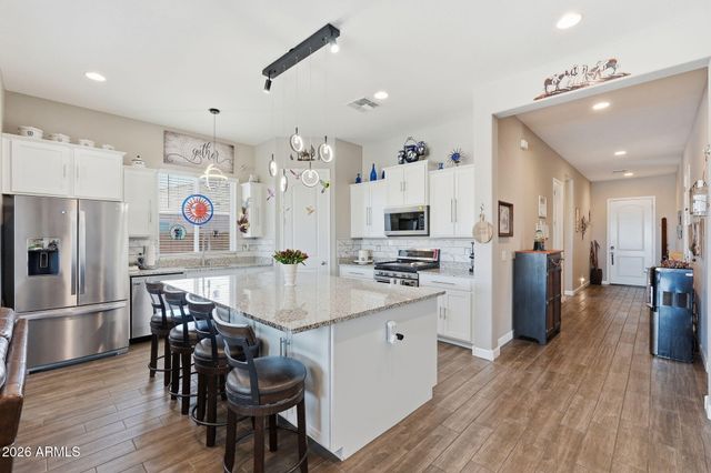 8570 W RUSHMORE Way, Florence, AZ 85132