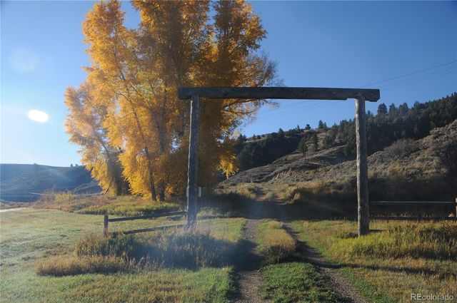 1853 County Road 33, Kremmling, CO 80459